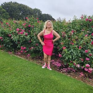 Elegant Red One-Shoulder Dress